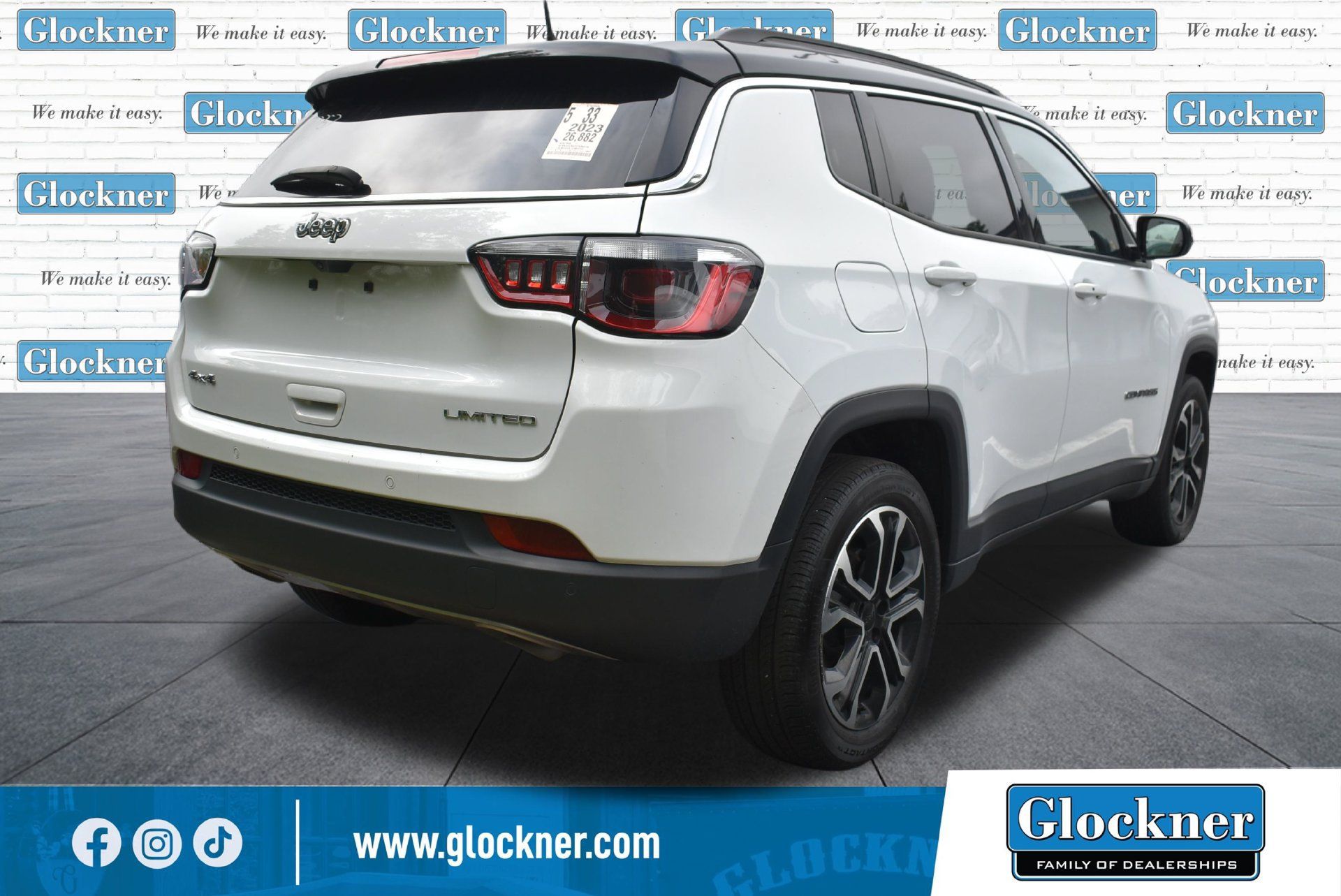 Used 2023 Jeep Compass Limited AWD/4WD image 4