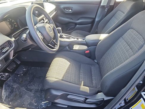 Certified 2026 Honda HR-V LX image 24