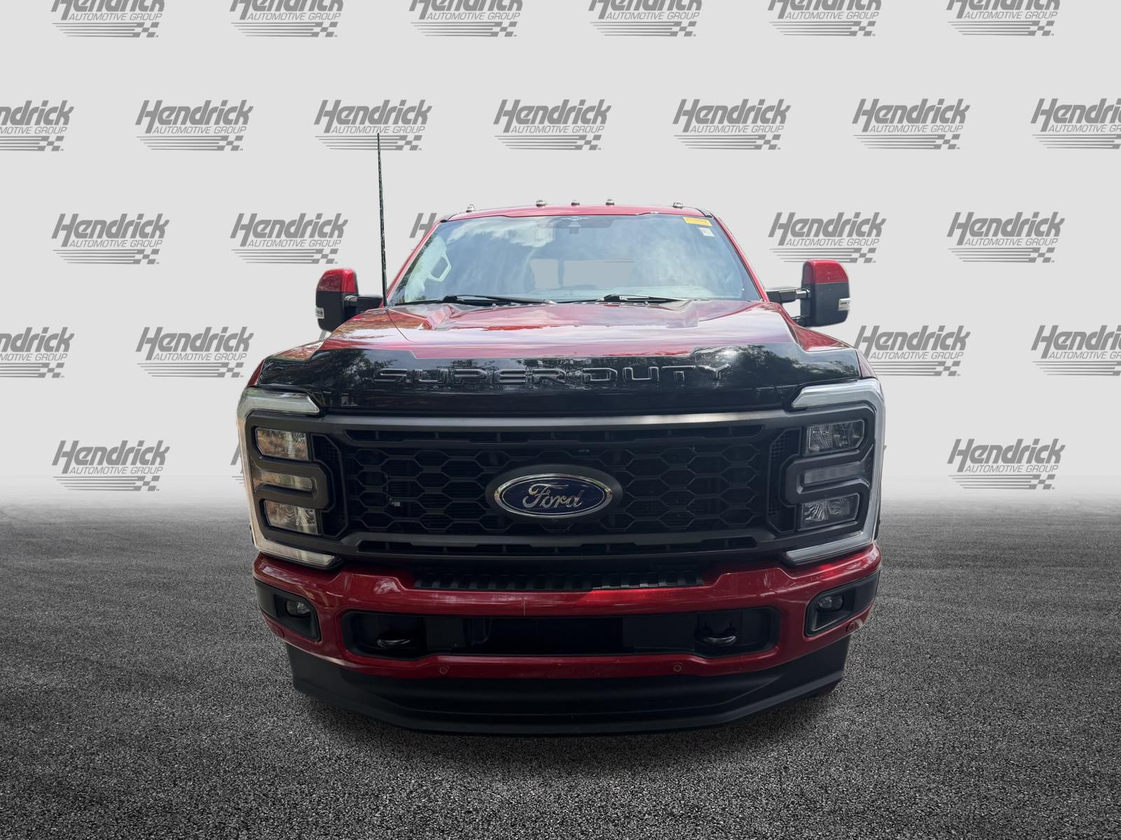 Used 2023 Ford F250 Lariat w/ Lariat Ultimate Package AWD/4WD image 2