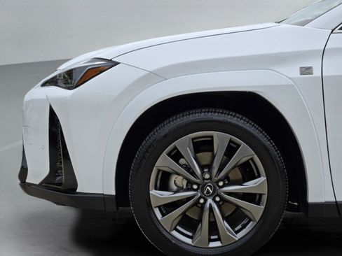 Used 2025 Lexus UX 300h FWD w/ Accessory Package (Z1) image 38