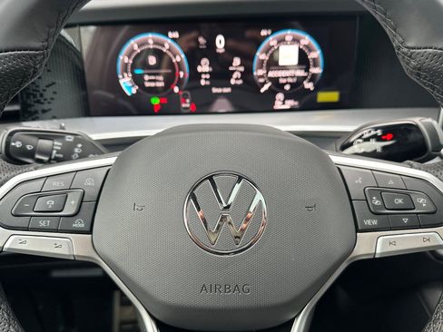 New 2026 Volkswagen Tiguan SE R-Line image 21