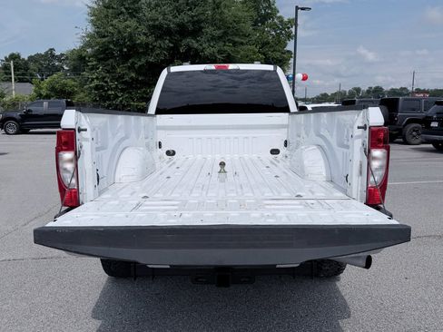 Used 2022 Ford F250 XL w/ STX Appearance Package AWD/4WD image 9