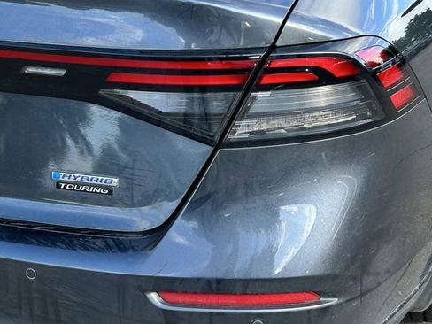 Used 2024 Honda Accord Touring image 8