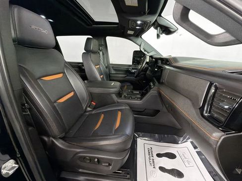 Used 2024 GMC Sierra 3500 AT4 w/ AT4 Preferred Package image 31