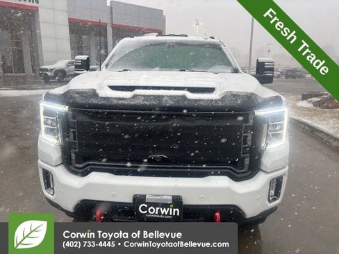 Used 2022 GMC Sierra 3500 AT4 w/ AT4 Preferred Package image 9