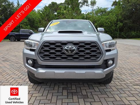 Used 2020 Toyota Tacoma TRD Sport w/ Technology Package AWD/4WD image 2