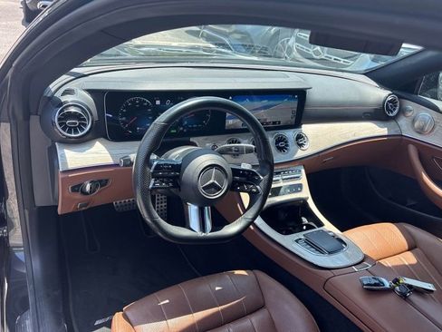 Used 2022 Mercedes-Benz E 450 Coupe image 5