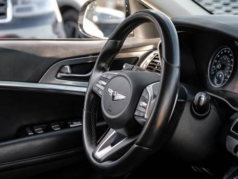 Used 2022 Genesis G70 3.3T image 20