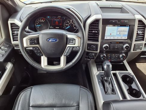 Used 2019 Ford F150 Lariat w/ Equipment Group 502A Luxury image 6