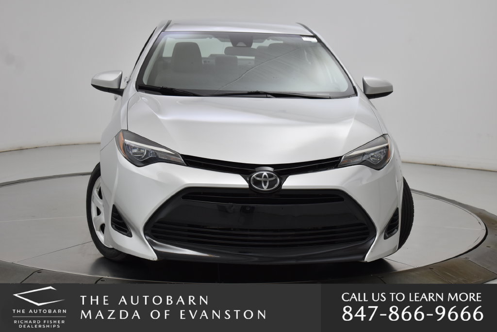 Used 2018 Toyota Corolla LE FWD image 4
