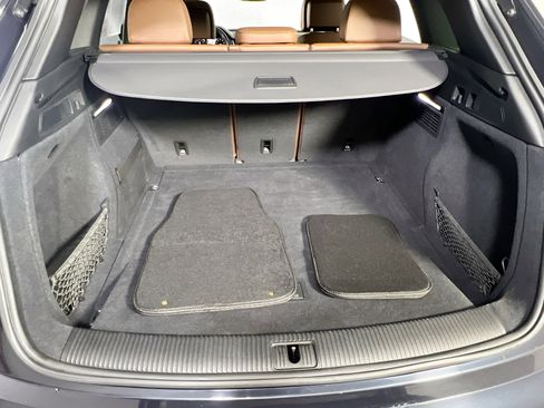 Used 2019 Audi Q5 2.0T Premium Plus w/ Premium Plus Package image 26