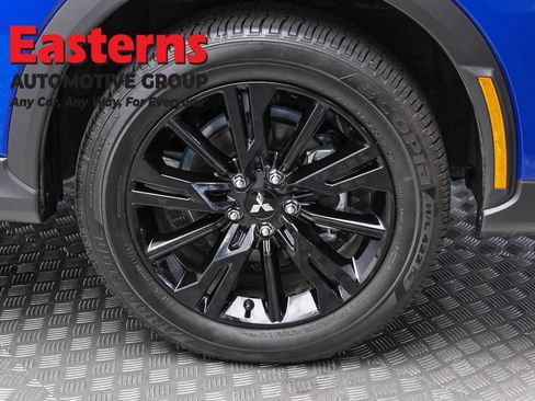 Used 2026 Mitsubishi Eclipse Cross LE AWD/4WD image 32