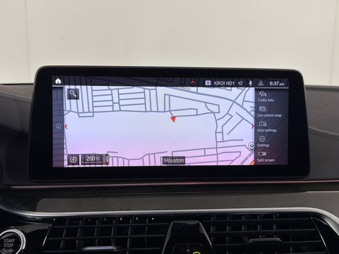 Certified 2023 BMW M550i xDrive w/ Executive Package image 27