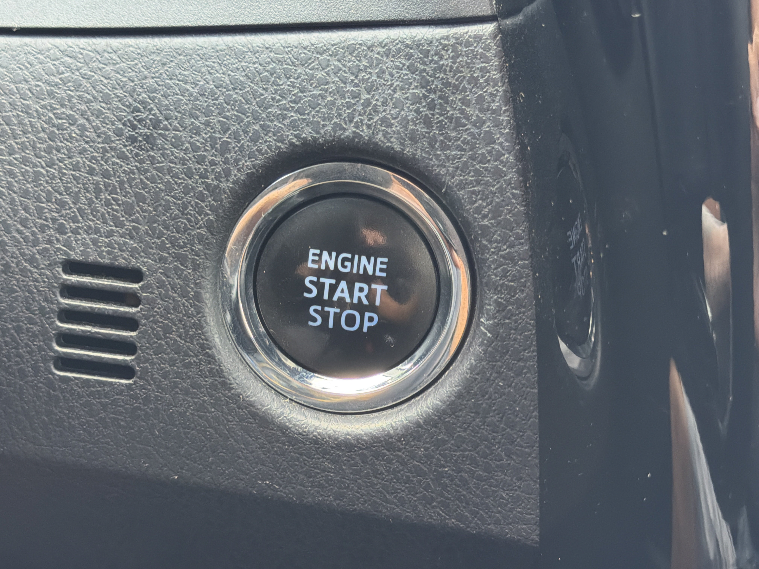 Used 2017 Toyota Corolla SE FWD image 28