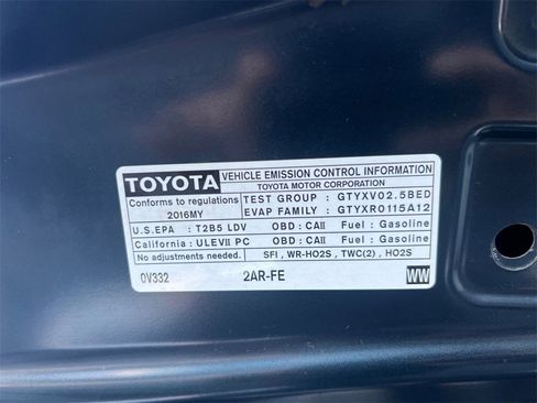 Used 2016 Toyota Camry LE image 41