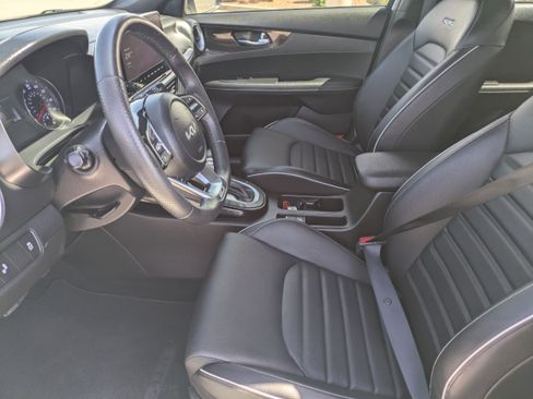 Certified 2023 Kia Forte GT-Line w/ GT-Line Premium Package FWD image 24
