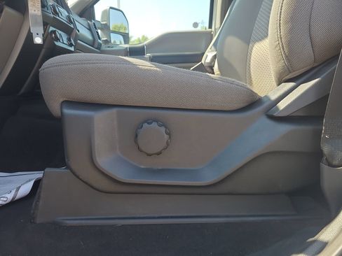 Used 2021 Ford F250 XLT AWD/4WD image 21