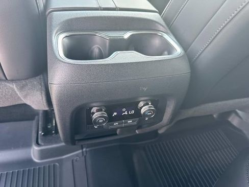 New 2026 Buick Enclave Avenir w/ Super Cruise Package image 18