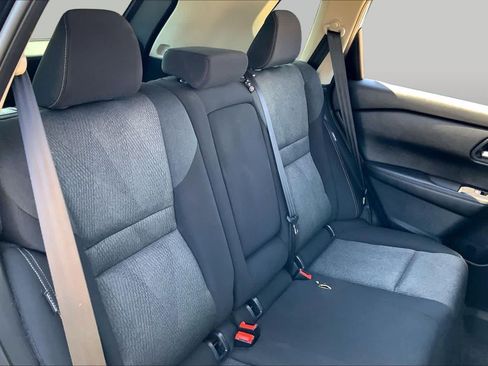 Used 2024 Nissan Rogue SV FWD image 20