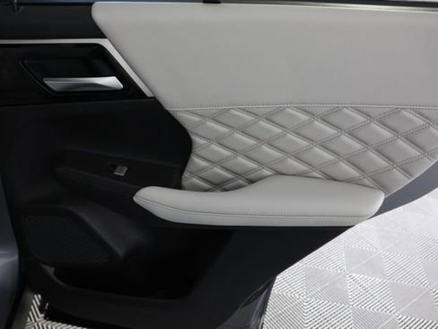 Used 2024 Mitsubishi Outlander SEL image 26