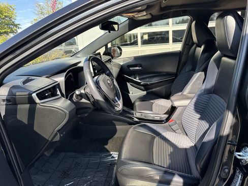 Used 2020 Toyota Corolla XSE FWD image 8