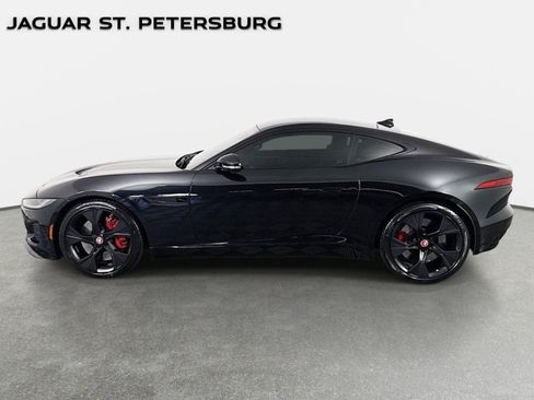 Used 2022 Jaguar F-TYPE Coupe RWD image 8