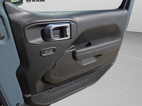 New 2026 Jeep Wrangler Sport AWD/4WD image 32