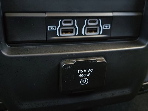 Used 2022 RAM 1500 Laramie image 10