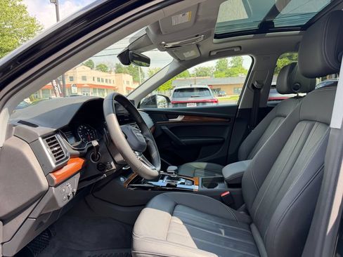 Used 2023 Audi Q5 2.0T Premium AWD/4WD image 18