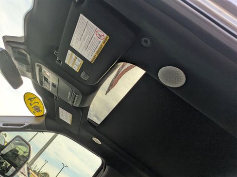 Used 2024 Ford F250 Platinum image 22