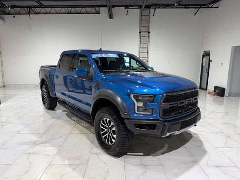 Used 2019 Ford F150 Raptor AWD/4WD image 3