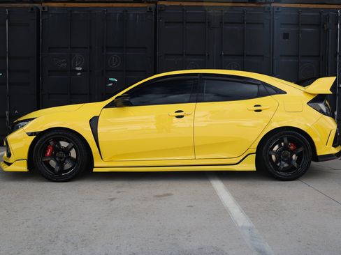 Used 2021 Honda Civic Type R Limited image 4
