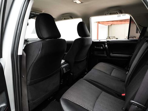 Used 2015 Toyota 4Runner Trail AWD/4WD image 38