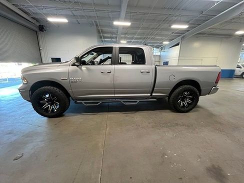 Used 2019 RAM 1500 Big Horn AWD/4WD image 6