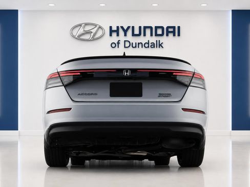 Used 2023 Honda Accord Sport image 4