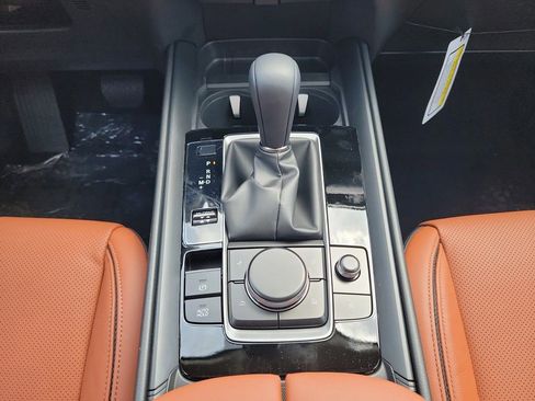 Certified 2025 MAZDA CX-50 Meridian Edition w/ Apex Package image 21