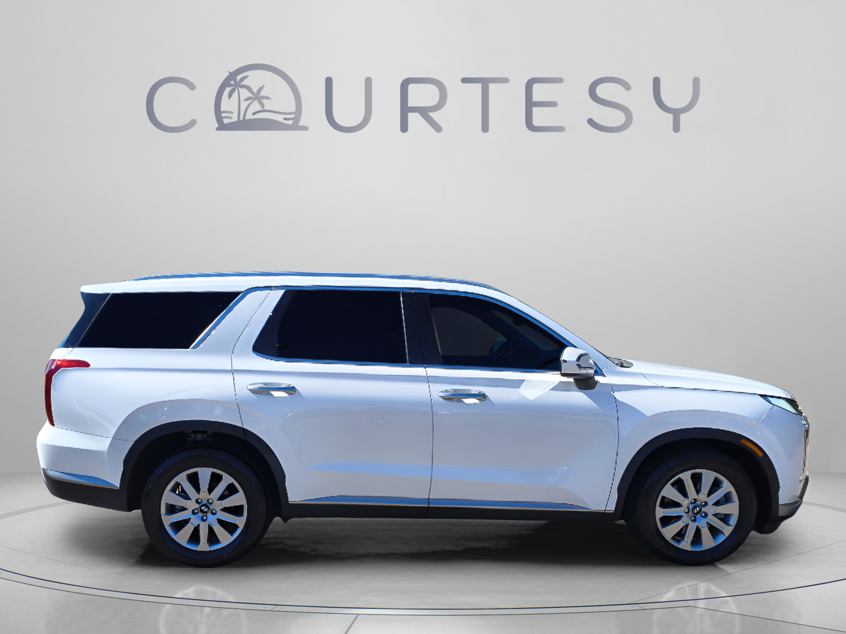 Used 2024 Hyundai Palisade SEL FWD image 6