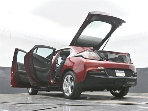 Used 2017 Chevrolet Volt LT image 49