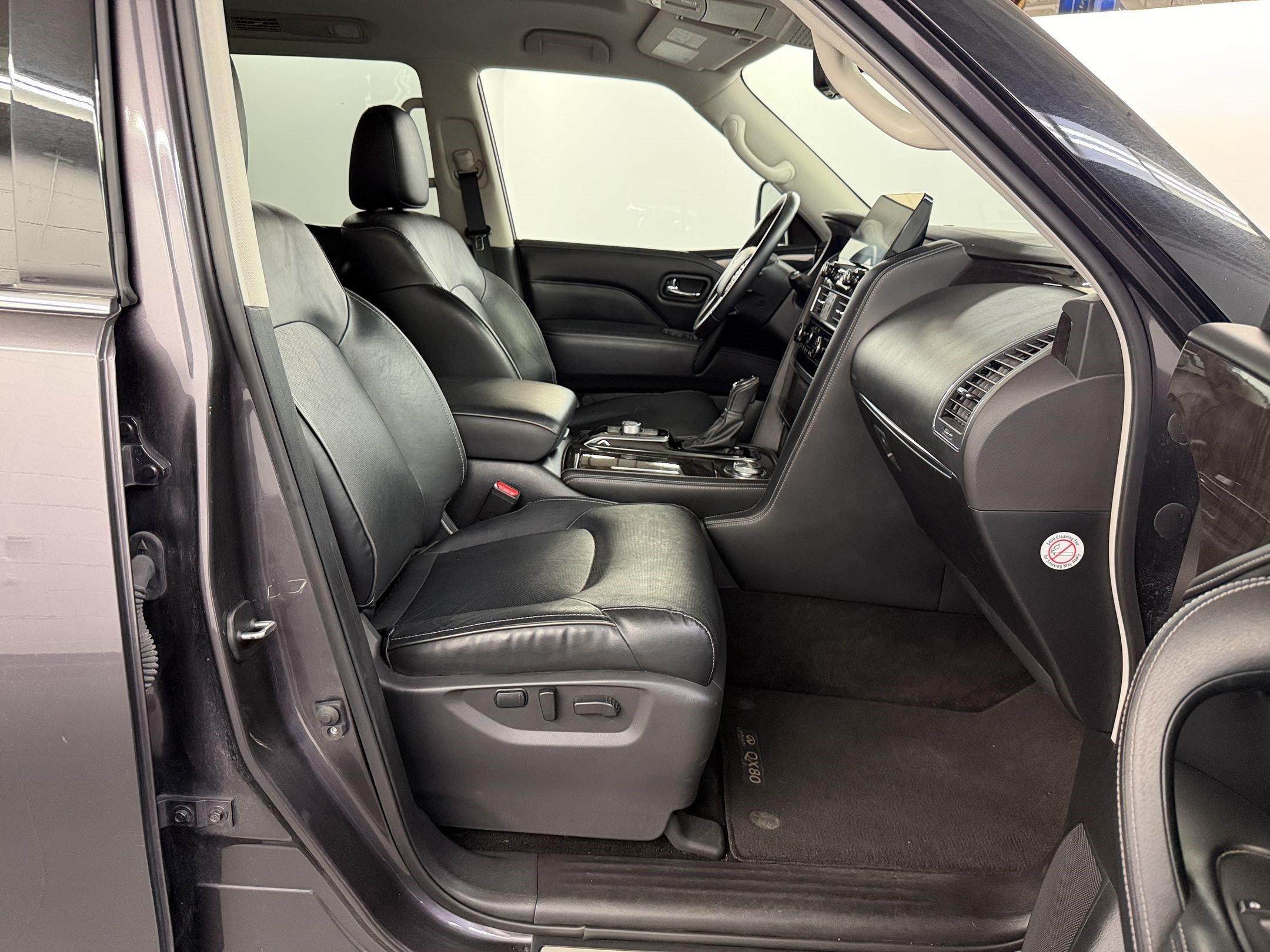 Used 2024 INFINITI QX80 Luxe AWD/4WD image 24