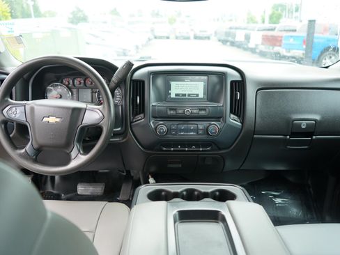 Used 2018 Chevrolet Silverado 2500 W/T AWD/4WD image 13