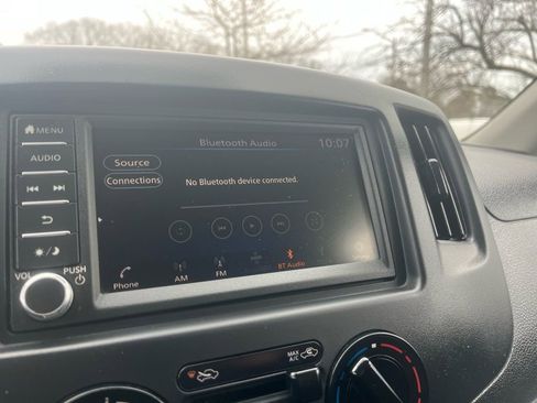 Used 2021 Nissan NV200 SV w/ Back Door Glass Package image 19