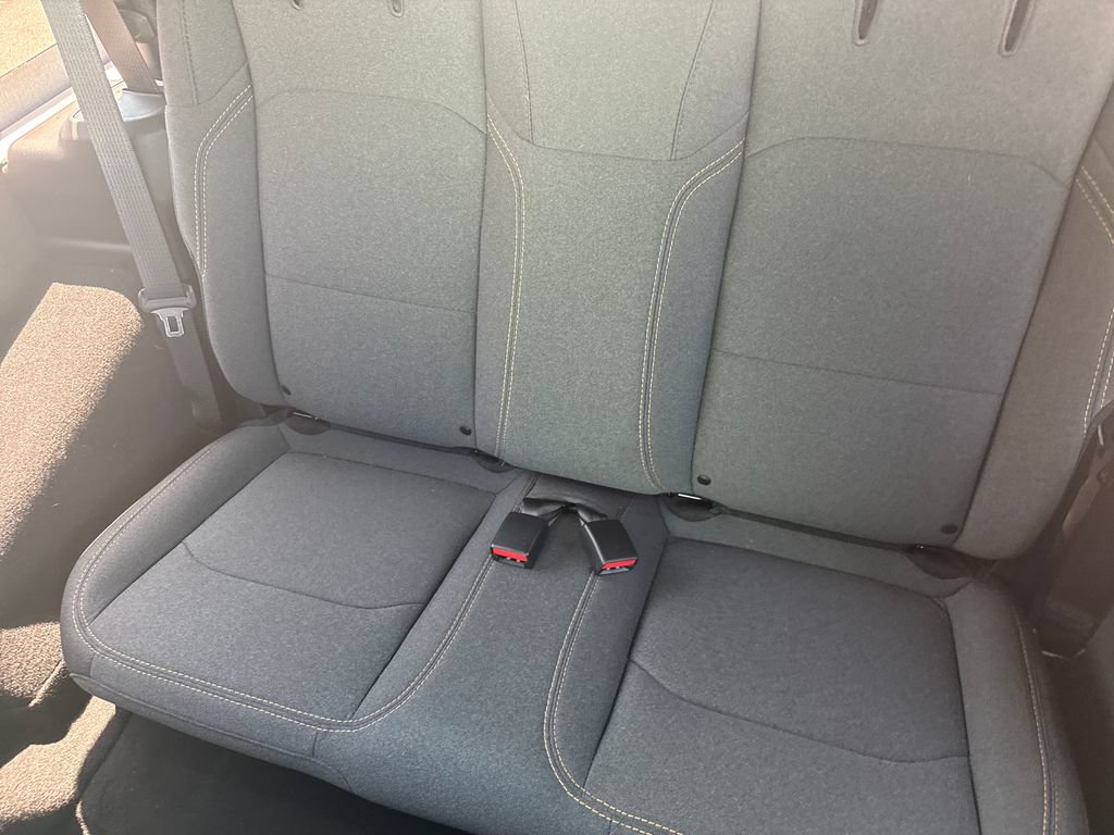Used 2025 Jeep Wrangler Sport AWD/4WD image 35