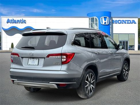 Used 2020 Honda Pilot Touring image 5