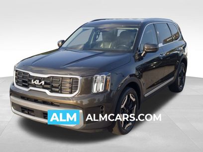 Used 2023 Kia Telluride S