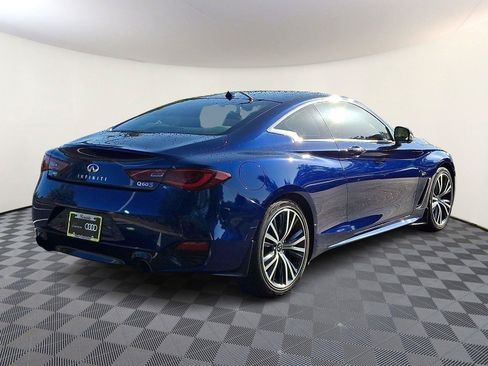 Used 2020 INFINITI Q60 3.0t Luxe w/ Essential Package AWD/4WD image 6