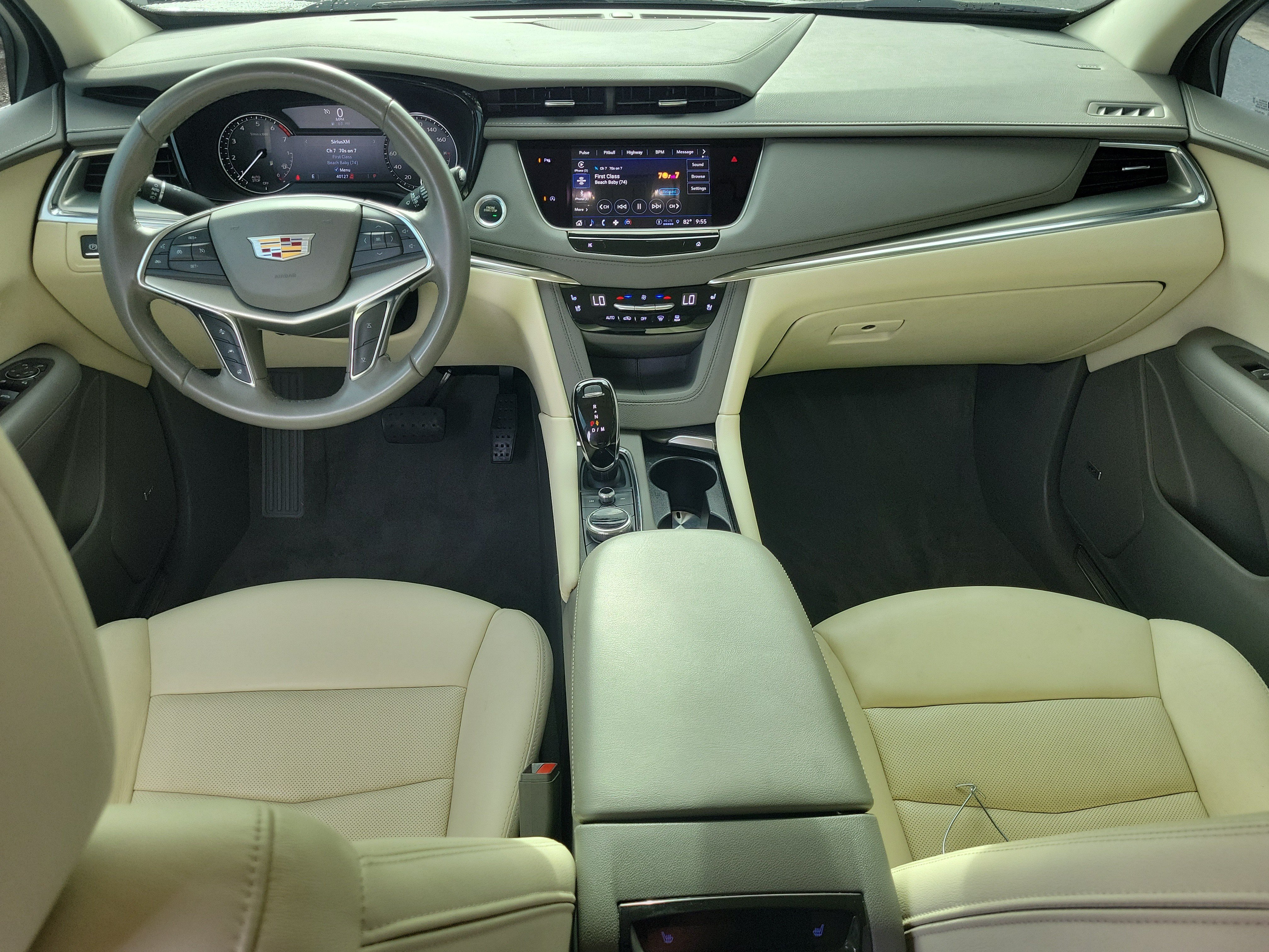 Used 2022 Cadillac XT5 Premium Luxury FWD image 14