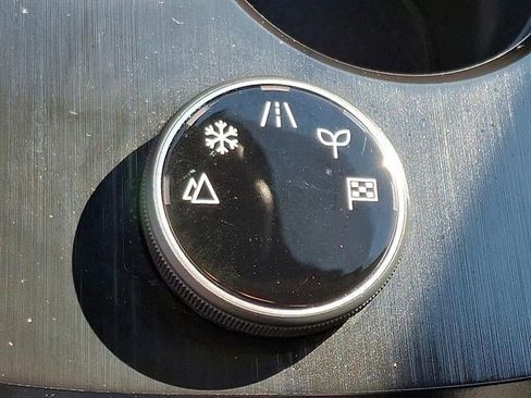 Used 2023 Nissan Rogue SV w/ SV Premium B Package image 29