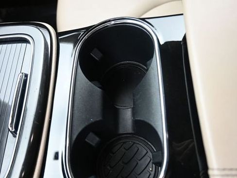 Certified 2022 Lincoln Nautilus FWD image 21