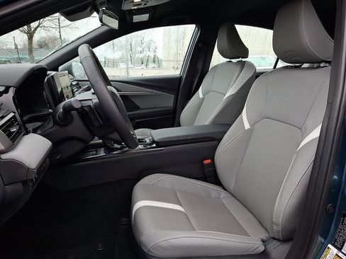 Used 2026 Toyota Camry SE image 13