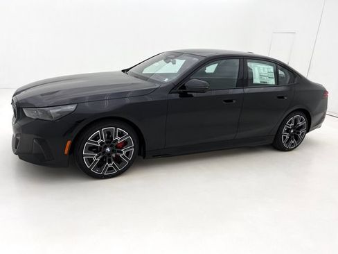 New 2027 BMW i5 xDrive40 AWD/4WD image 2